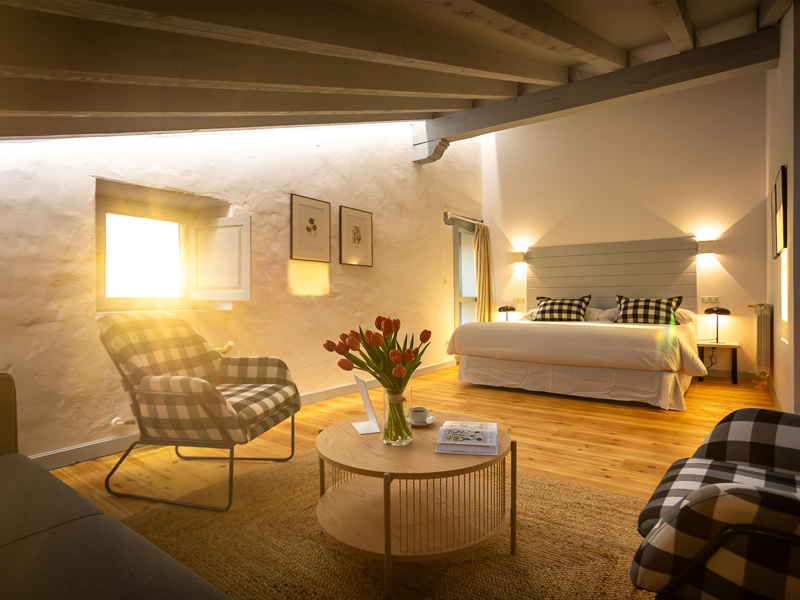 posada encanto cantabria casona lujo habitacion superior con salon 8