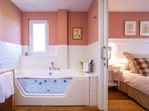 hotel boutique encanto cantabria cinco caldeas suite jardin 6