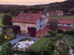 hotel boutique cantabria encanto cinco calderas terraza nueva verano 2025