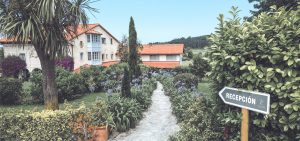 cinco calderas hotel boutique encanto cantabria exteriores jardines encanto naturaleza cab 5