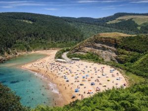 casona cinco calderas hotel boutique cantabria visita playa de galizano